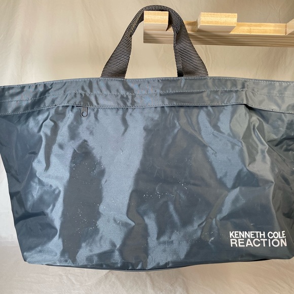 Kenneth Cole Reaction bag - Picture 1 of 4